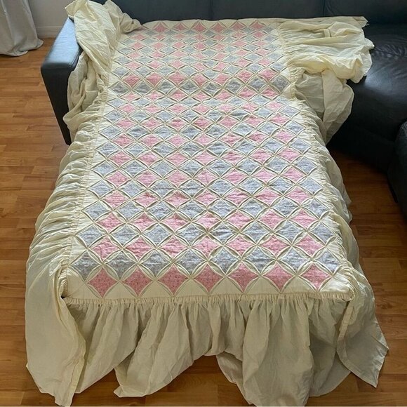 Vintage Cathedral Window Pattern Quilt Pink Ruffle Blue Twin Bedding 75” x 37” - Picture 1 of 6